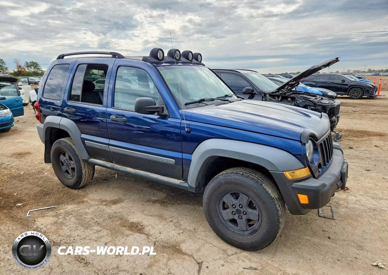 2005 Jeep Liberty Sport VIN:1J4GL48575W601997 - 4