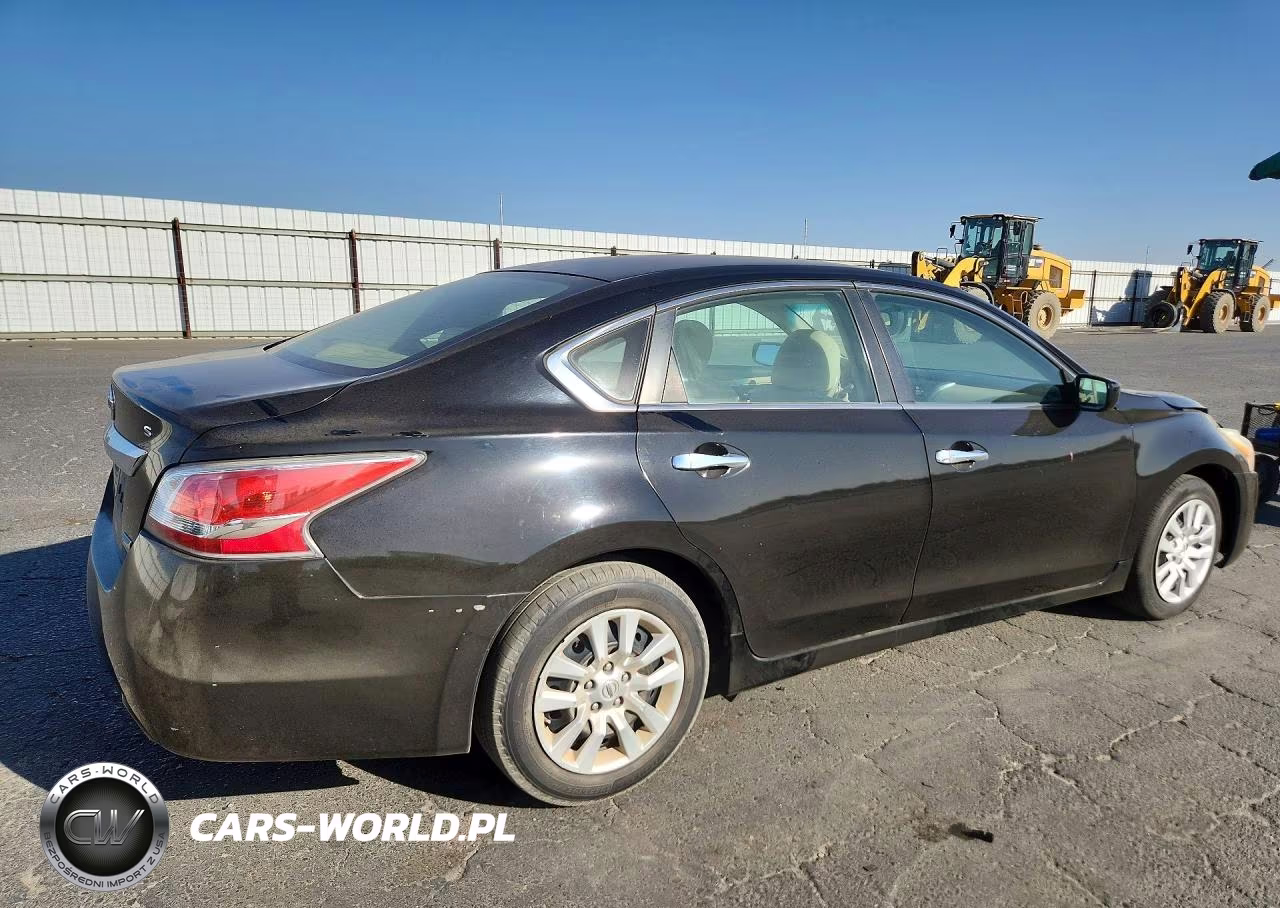 2014 Nissan Altima 2.5 S VIN:1N4AL3AP4EN369274 - 3