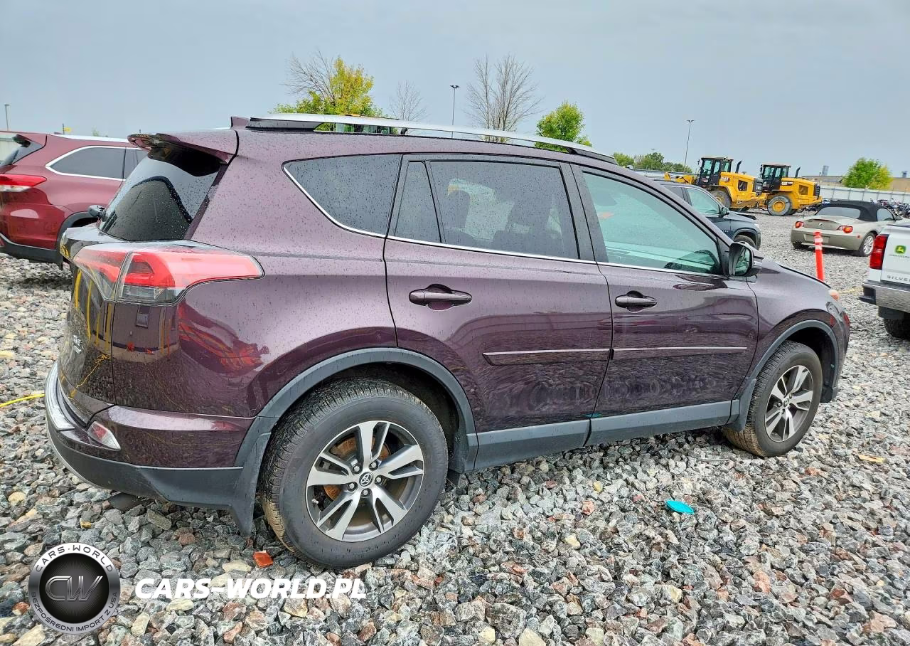 2017 Toyota Rav4 Xle VIN:2T3RFREV5HW644910 - 3