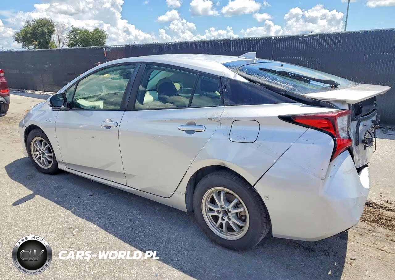 2019 Toyota Prius Le VIN:JTDKARFU3K3078228 - 2