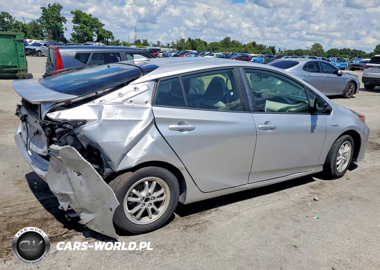2019 Toyota Prius Le VIN:JTDKARFU3K3078228 - 3