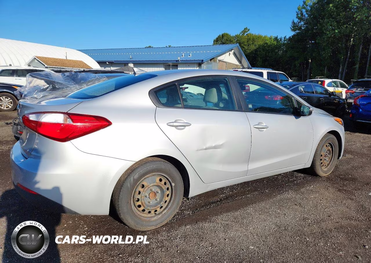 2015 Kia Forte Lx VIN:KNAFX4A62F5362579 - 3