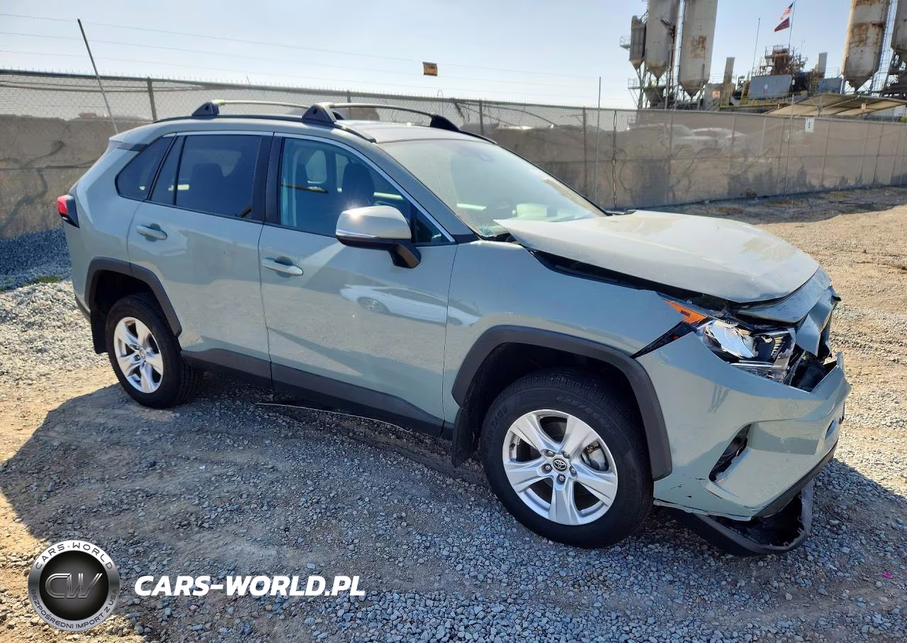 2021 Toyota Rav4 Xle VIN:2T3W1RFV1MW161215 - 4