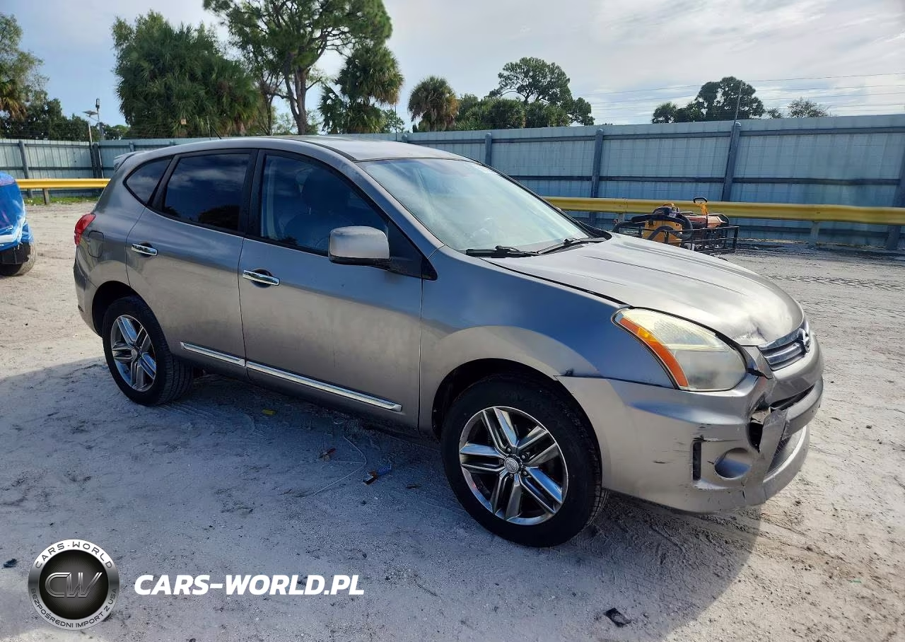 2011 Nissan Rogue S VIN:JN8AS5MTXBW153621 - 4