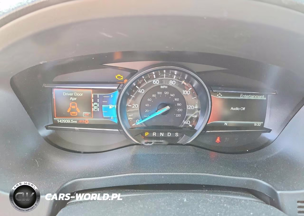 2018 Ford Explorer Xlt VIN:1FM5K8D86JGA94646 - 9