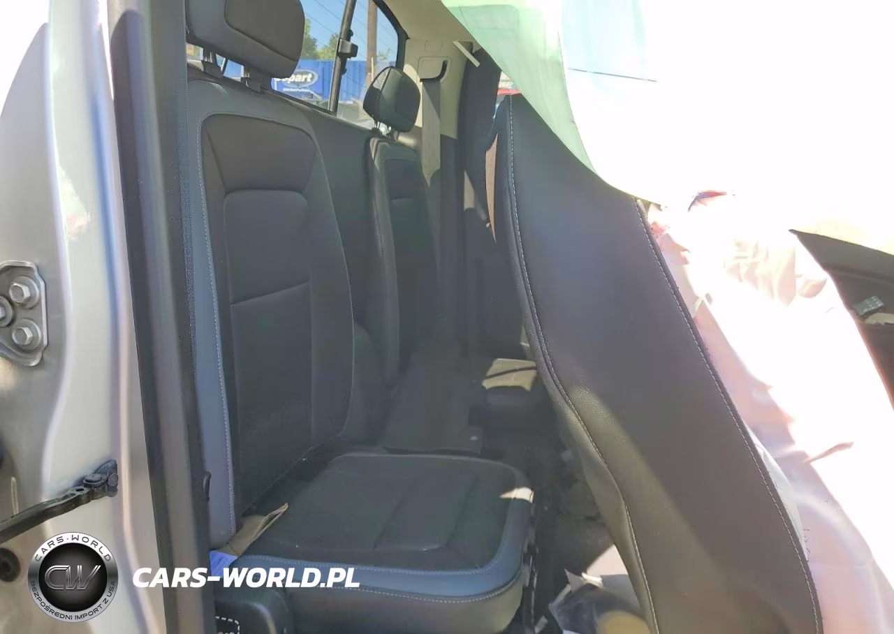 2019 Chevrolet Colorado Z71 VIN:1GCHTDEN8K1192805 - 10