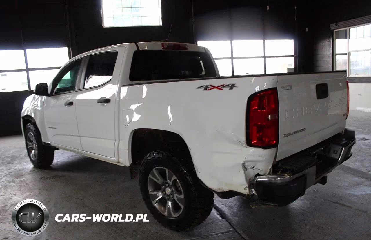 2021 Chevrolet Colorado VIN:1GCGTBEN3M1103905 - 4