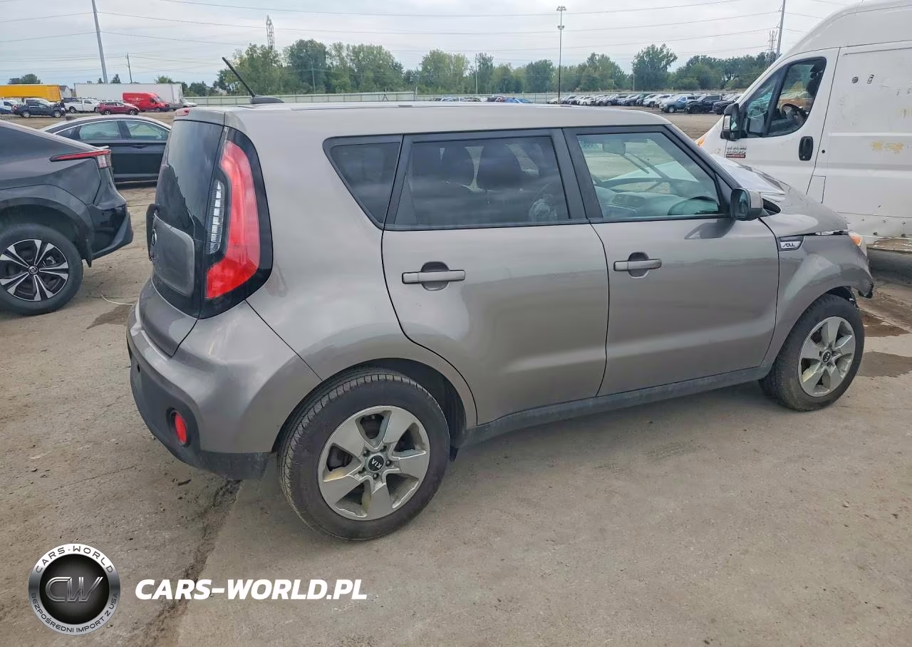 2017 Kia Soul Base VIN:KNDJN2A24H7502451 - 3
