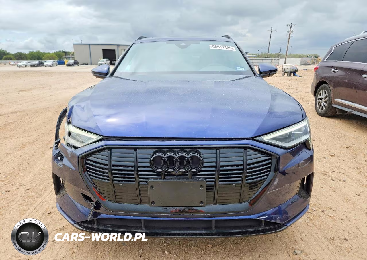 2022 Audi E-Tron Premium VIN:WA1AAAGE0NB034681 - 5