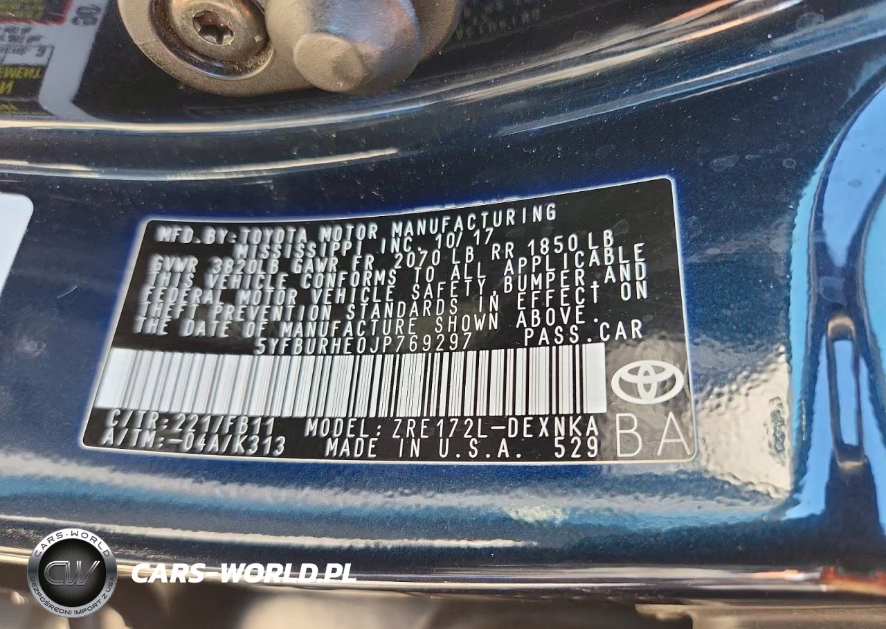 2018 Toyota Corolla Le VIN:5YFBURHE0JP769297 - 12