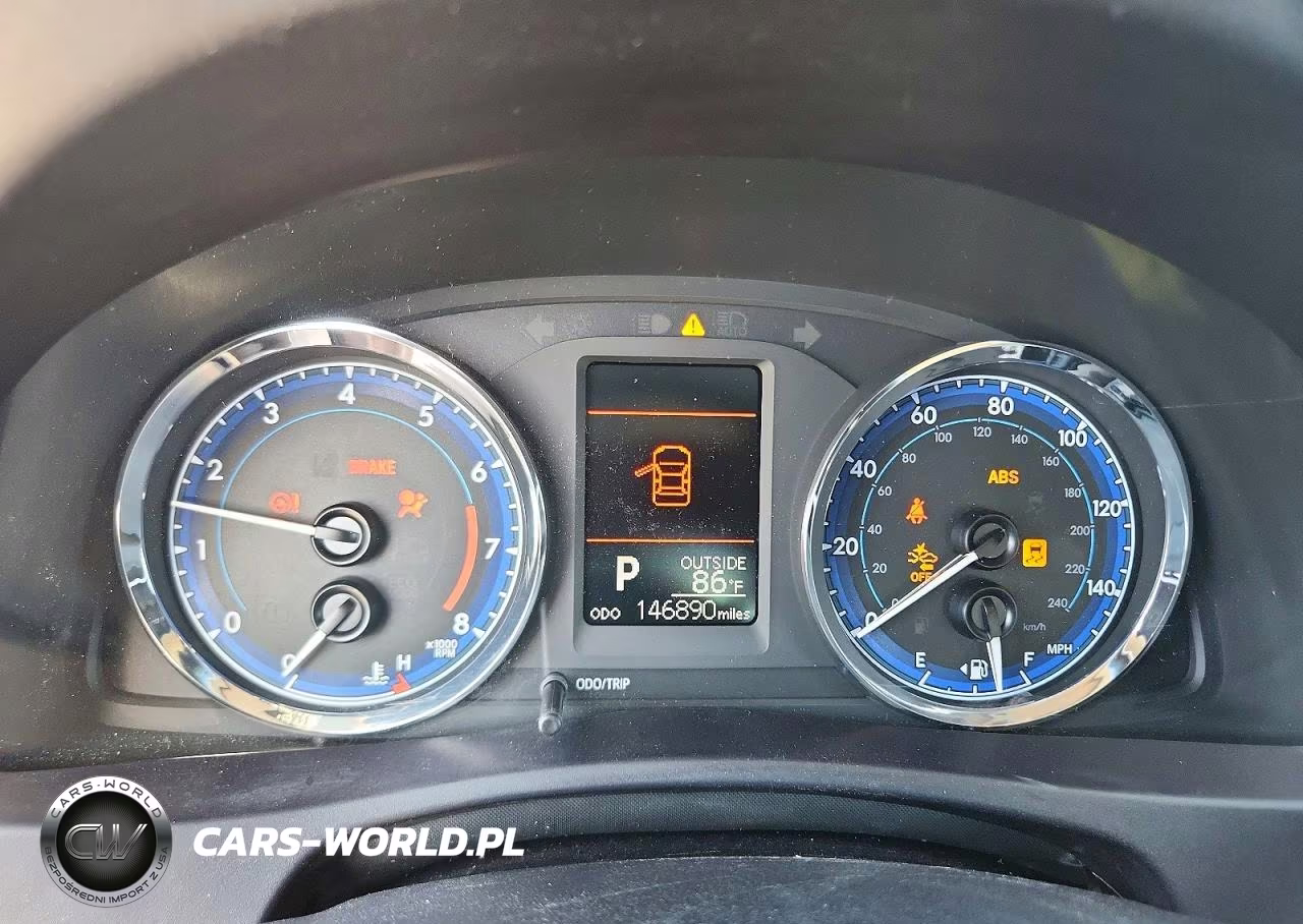 2018 Toyota Corolla Le VIN:5YFBURHE0JP769297 - 9