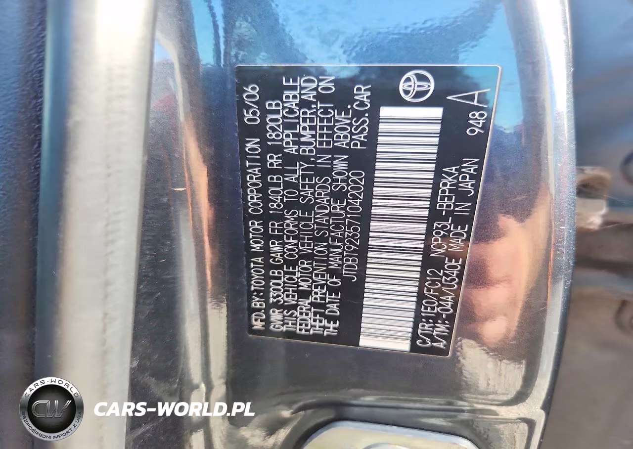 2007 Toyota Yaris Base VIN:JTDBT923571042020 - 12