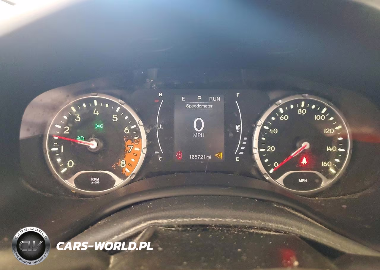2017 Jeep Renegade Latitude VIN:ZACCJBBB4HPG00059 - 9