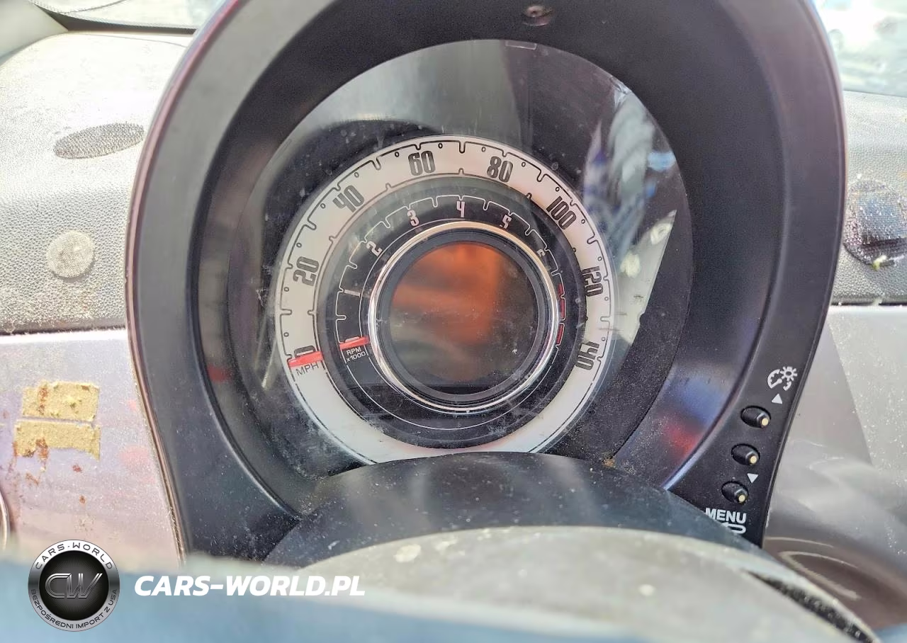 2015 Fiat 500 Pop VIN:3C3CFFARXFT615571 - 9