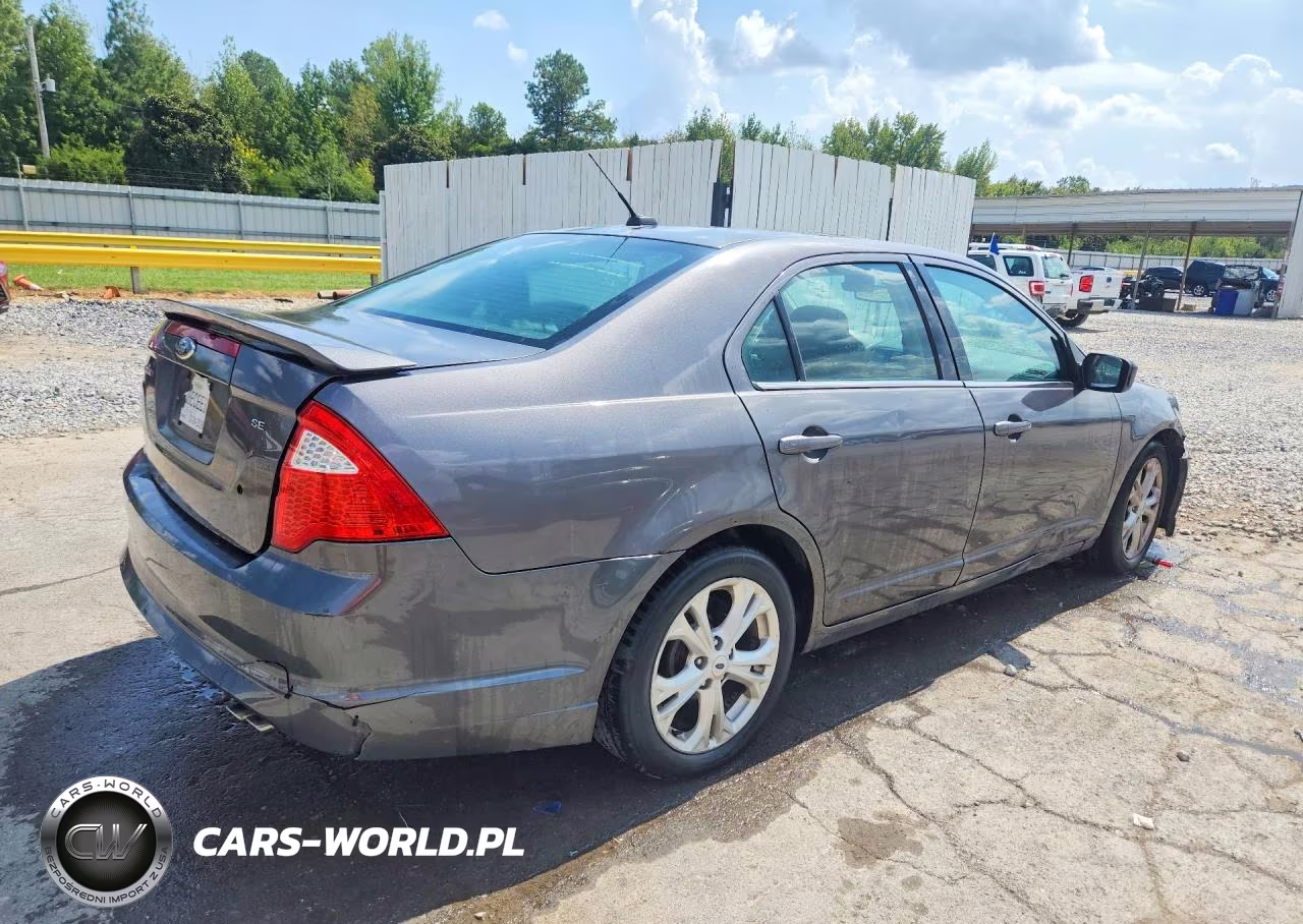 2012 Ford Fusion Se VIN:3FAHP0HA7CR374689 - 3