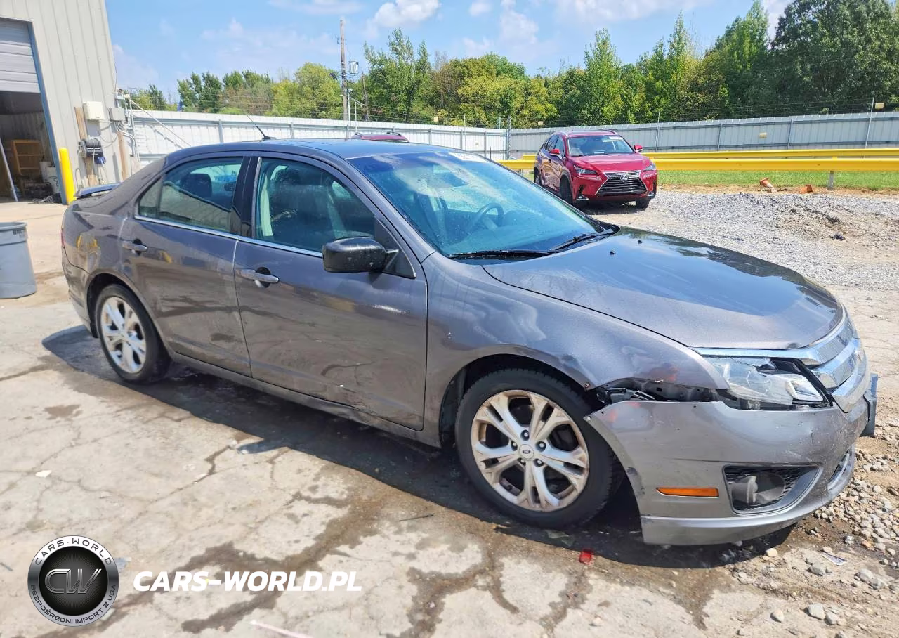 2012 Ford Fusion Se VIN:3FAHP0HA7CR374689 - 4
