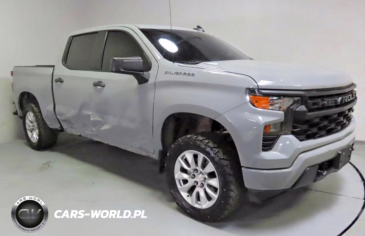 2024 Chevrolet Silverado C1500 Custom