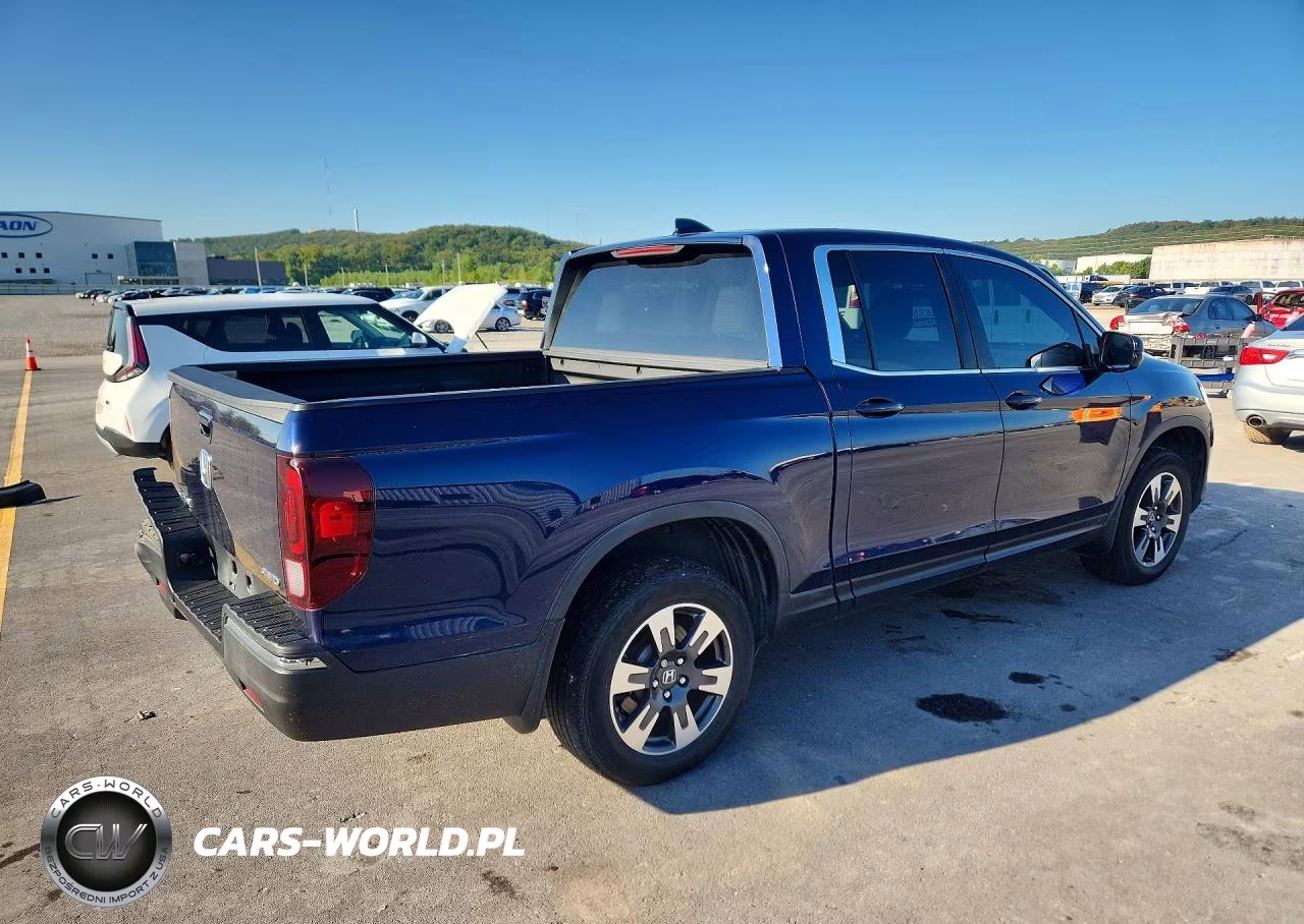 2018 Honda Ridgeline Rtl VIN:5FPYK3F52JB011979 - 3
