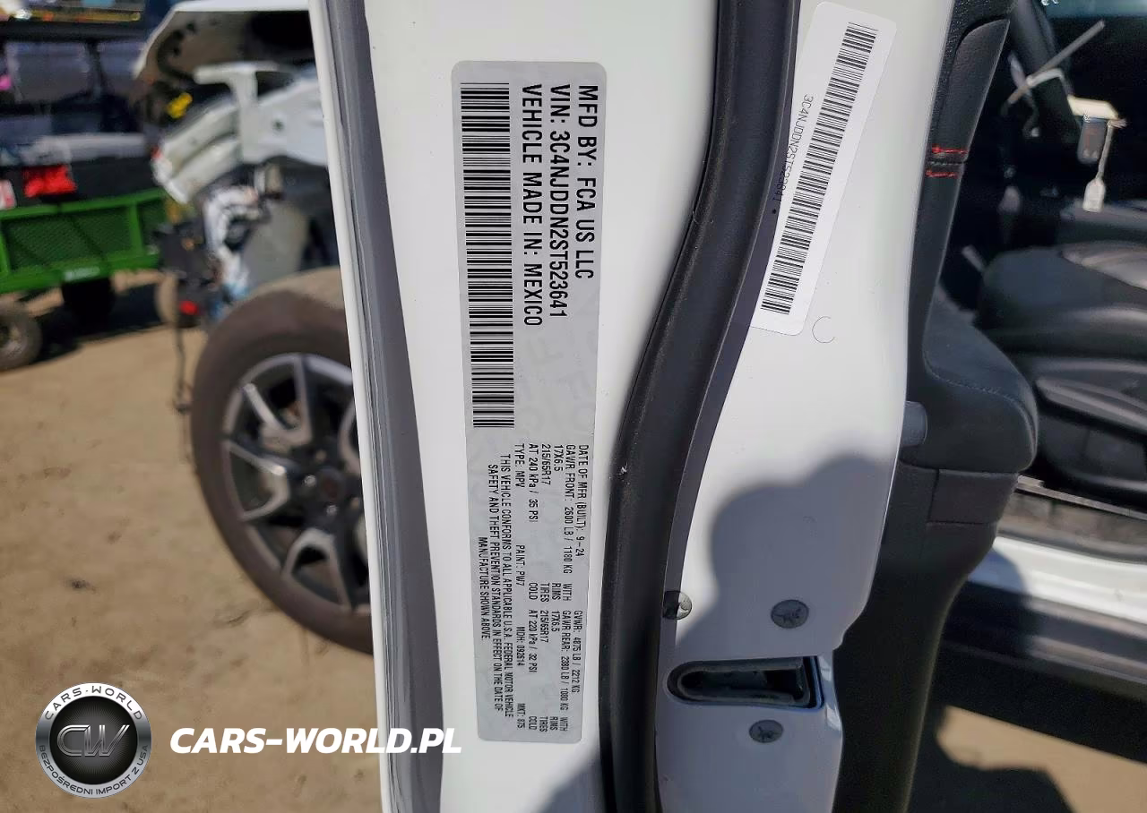 2025 Jeep Compass Trailhawk VIN:3C4NJDDN2ST523641 - 13