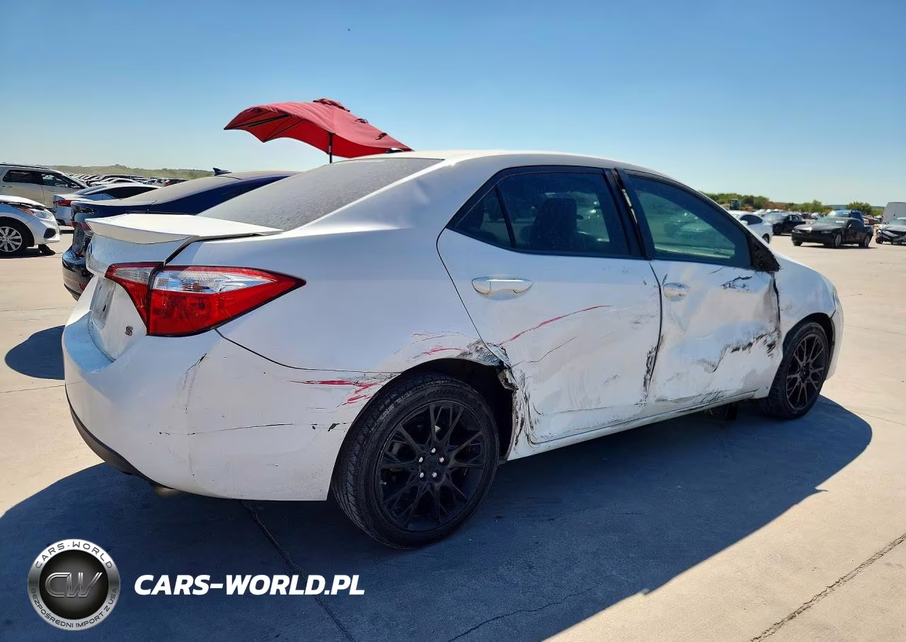 2016 Toyota Corolla S Special Edition VIN:2T1BURHE4GC495076 - 3