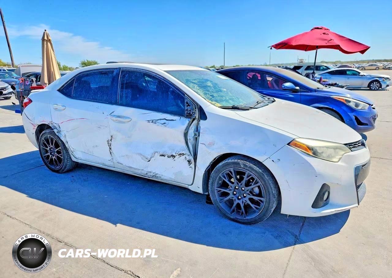2016 Toyota Corolla S Special Edition VIN:2T1BURHE4GC495076 - 4