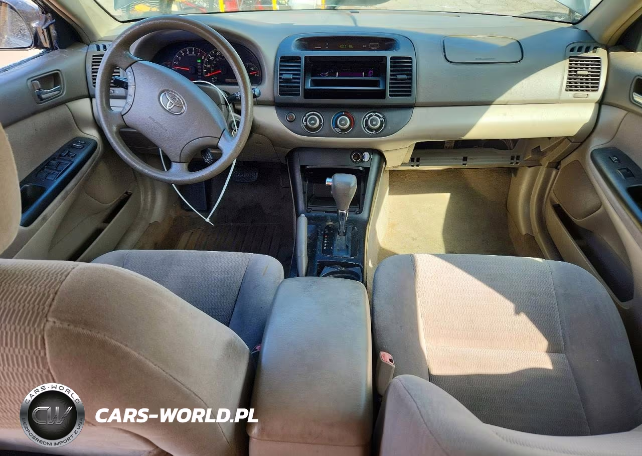 2005 Toyota Camry Le VIN:4T1BE32K45U089786 - 8