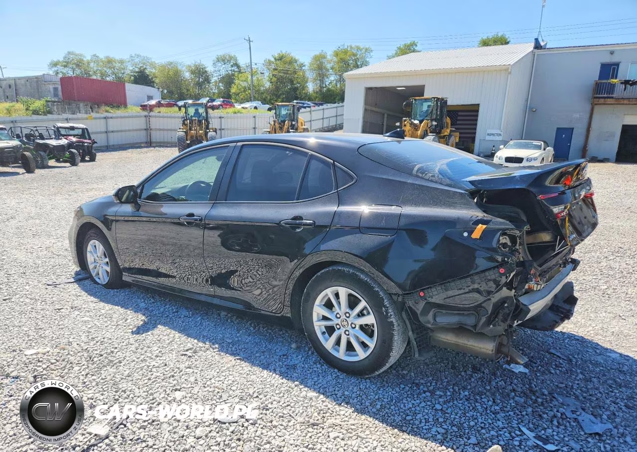 2026 Toyota Camry Le VIN:4T1DAACK4TU213172 - 2