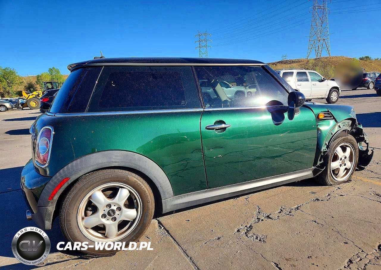 2011 Mini Cooper VIN:WMWSU3C52BT091020 - 3