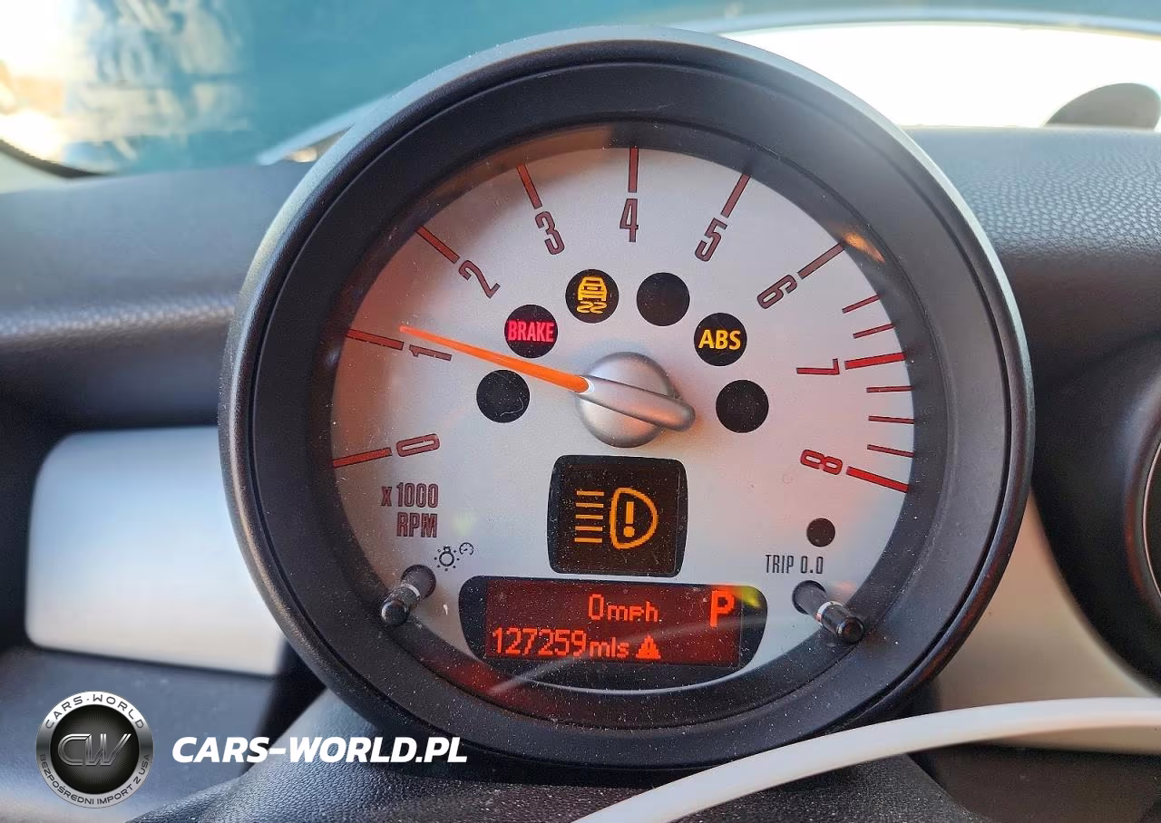 2011 Mini Cooper VIN:WMWSU3C52BT091020 - 9