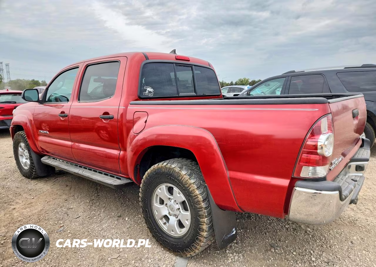 2015 Toyota Tacoma V6 VIN:3TMLU4EN4FM191053 - 2