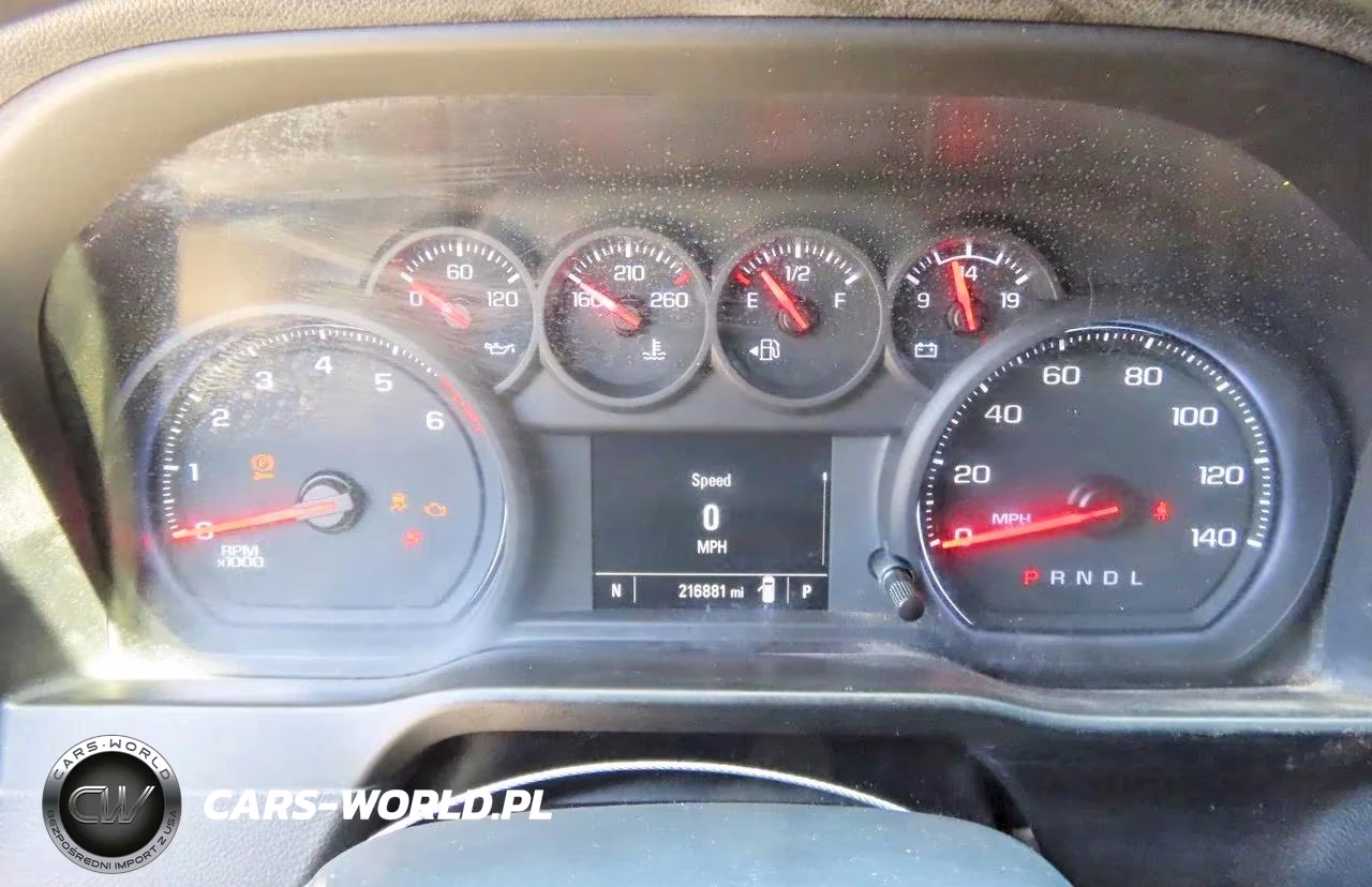 2020 Chevrolet Silverado C2500 Custom VIN:1GC4WME72LF287940 - 8