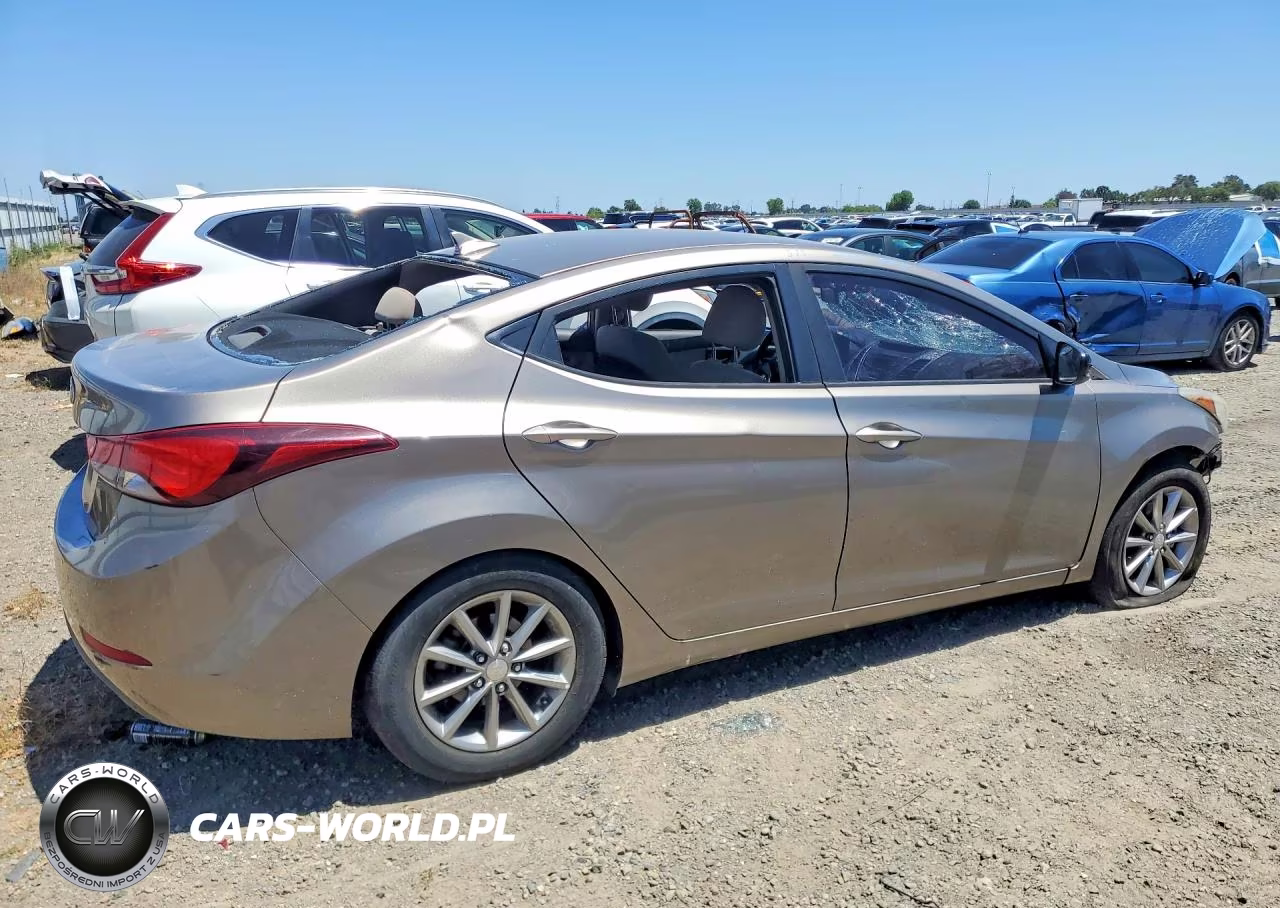 2016 Hyundai Elantra VIN:5NPDH4AEXGH686282 - 3