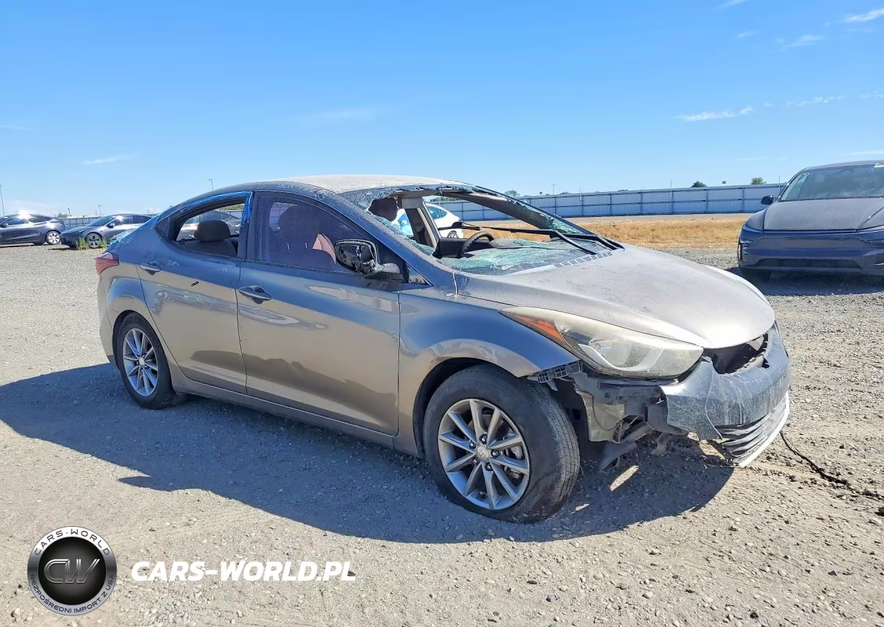 2016 Hyundai Elantra VIN:5NPDH4AEXGH686282 - 4