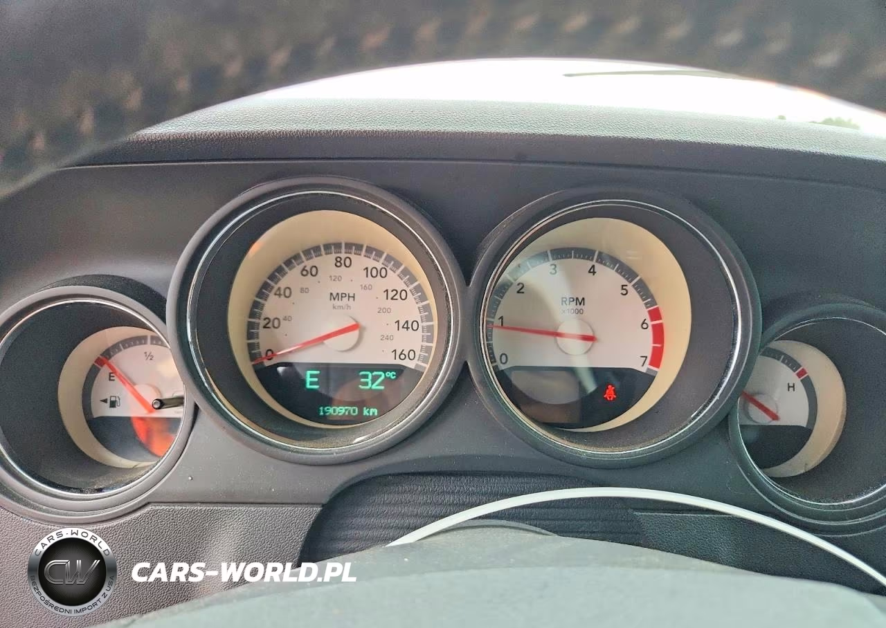 2009 Dodge Challenger R-T VIN:2B3LJ54TX9H541532 - 9