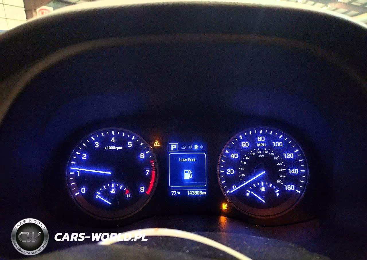 2016 Hyundai Tucson Sport VIN:KM8J3CA20GU069136 - 9