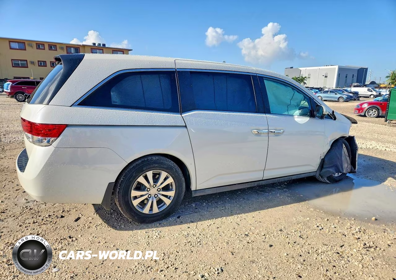 2015 Honda Odyssey Ex VIN:5FNRL5H49FB087894 - 3