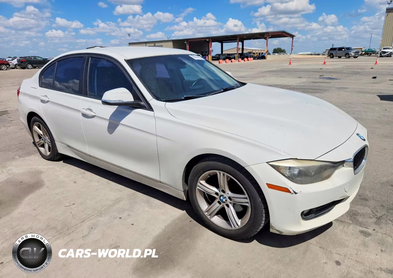 BMW 320 I VIN:WBA3B1C54FK137747 - 4