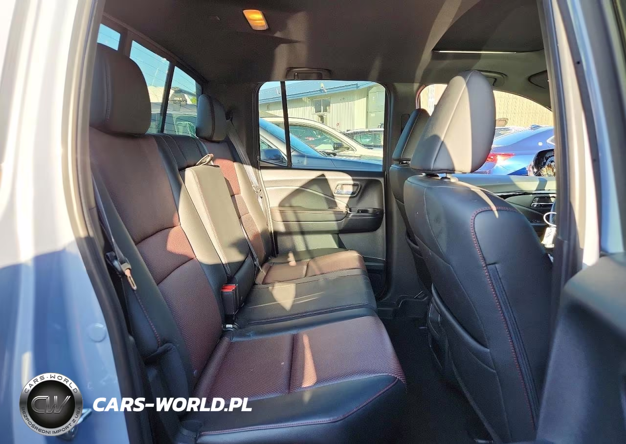 2023 Honda Ridgeline Black Edition VIN:5FPYK3F81PB045091 - 10