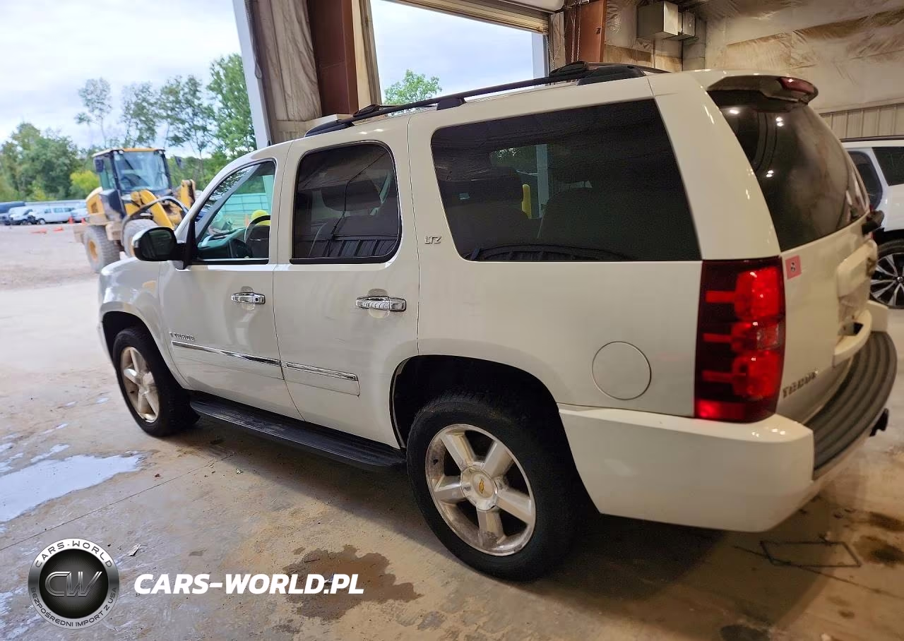 2009 Chevrolet Tahoe C1500 Ltz VIN:1GNFC33J99R137980 - 2