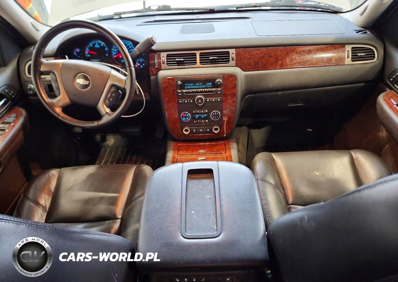 2009 Chevrolet Tahoe C1500 Ltz VIN:1GNFC33J99R137980 - 8