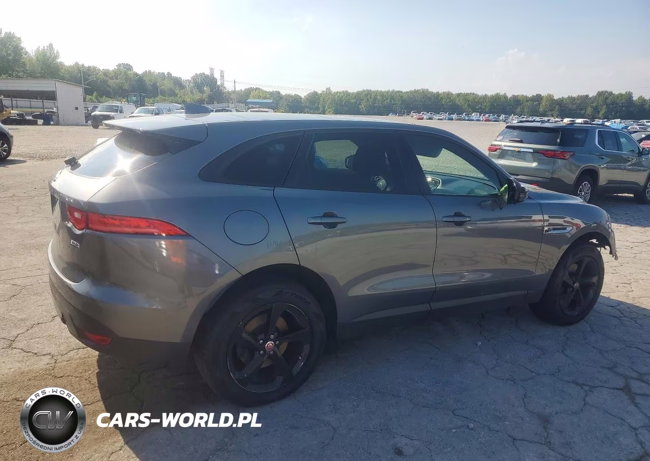2017 Jaguar F-Pace Premium VIN:SADCJ2BV9HA070752 - 3