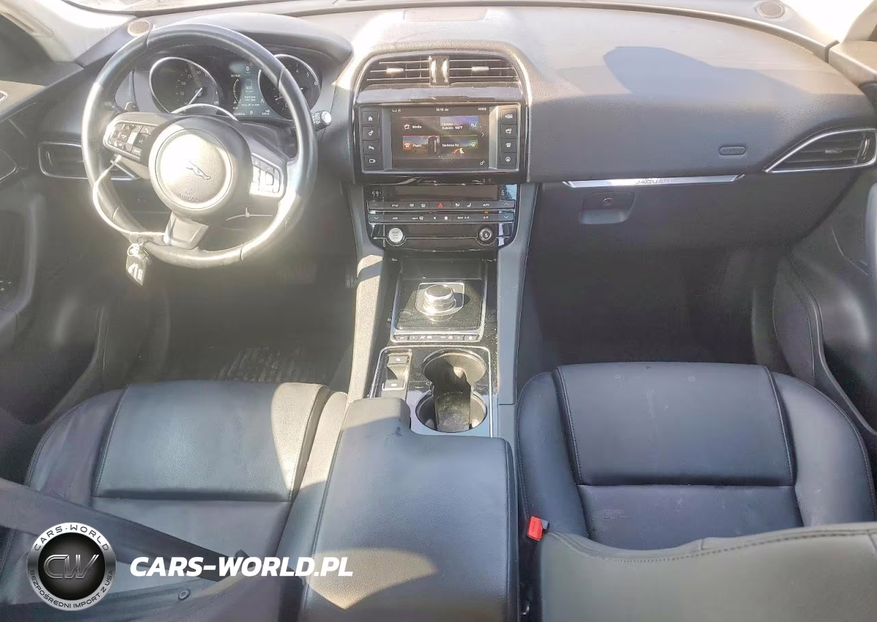 2017 Jaguar F-Pace Premium VIN:SADCJ2BV9HA070752 - 8