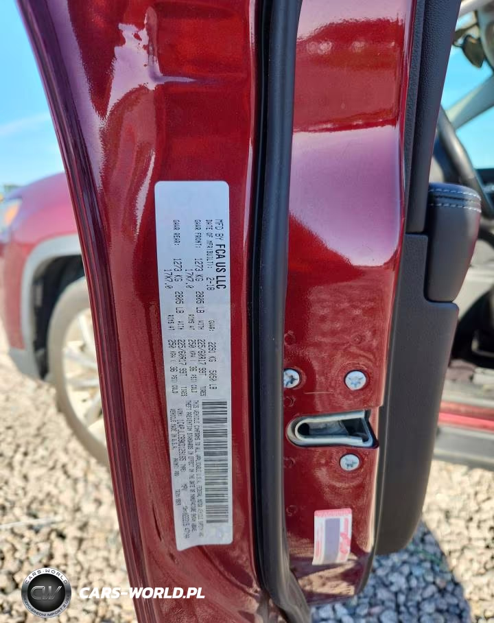 2019 Jeep Cherokee Latitude VIN:1C4PJLCB9KD129165 - 12