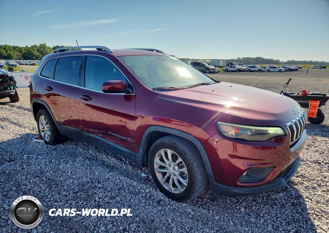 2019 Jeep Cherokee Latitude VIN:1C4PJLCB9KD129165 - 4