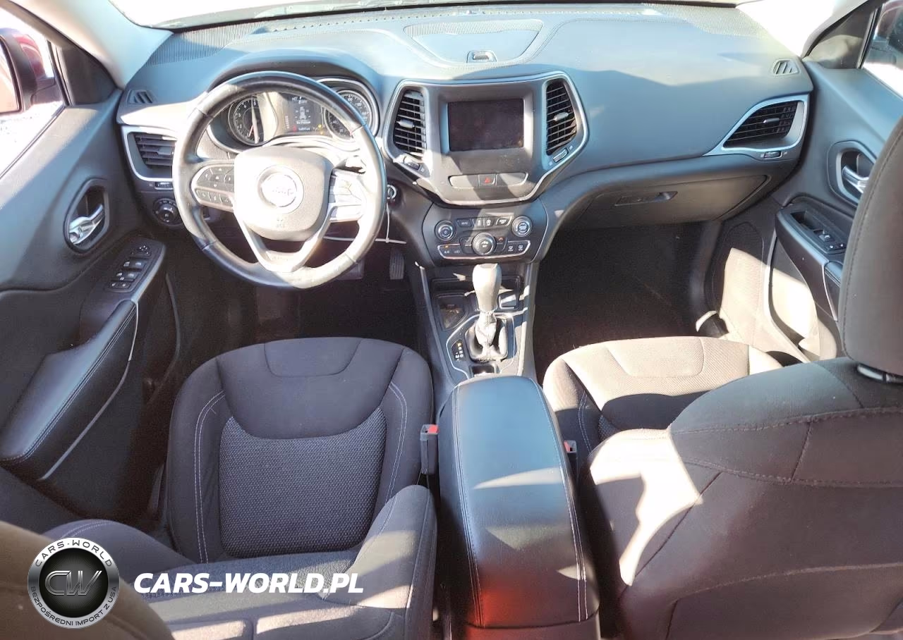 2019 Jeep Cherokee Latitude VIN:1C4PJLCB9KD129165 - 8