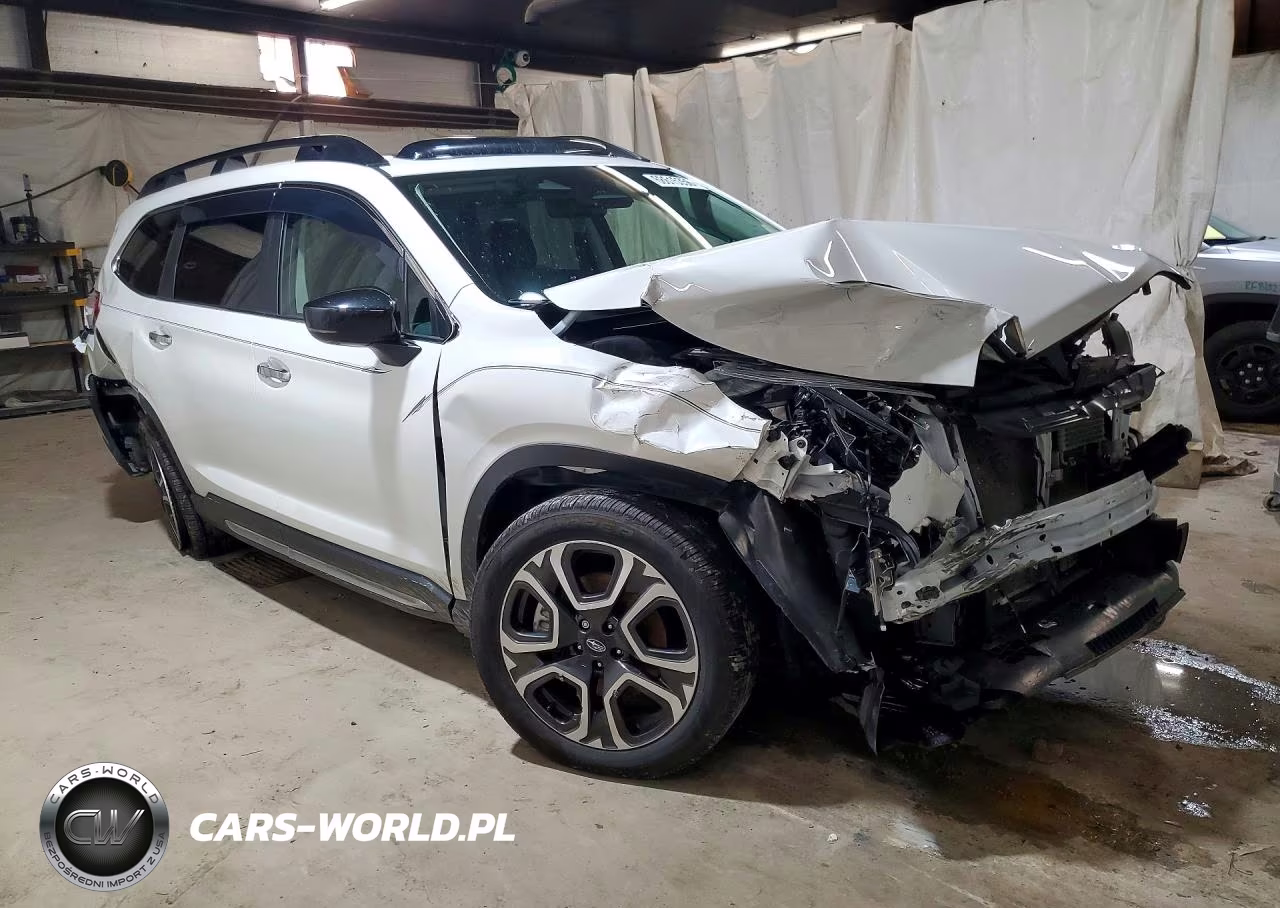 2025 Subaru Ascent Touring VIN:4S4WMAUD0S3411476 - 4