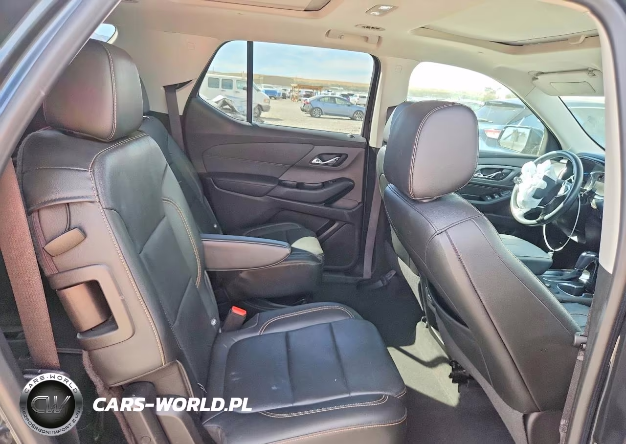 2019 Chevrolet Traverse Premier VIN:1GNEVKKW6KJ268513 - 10