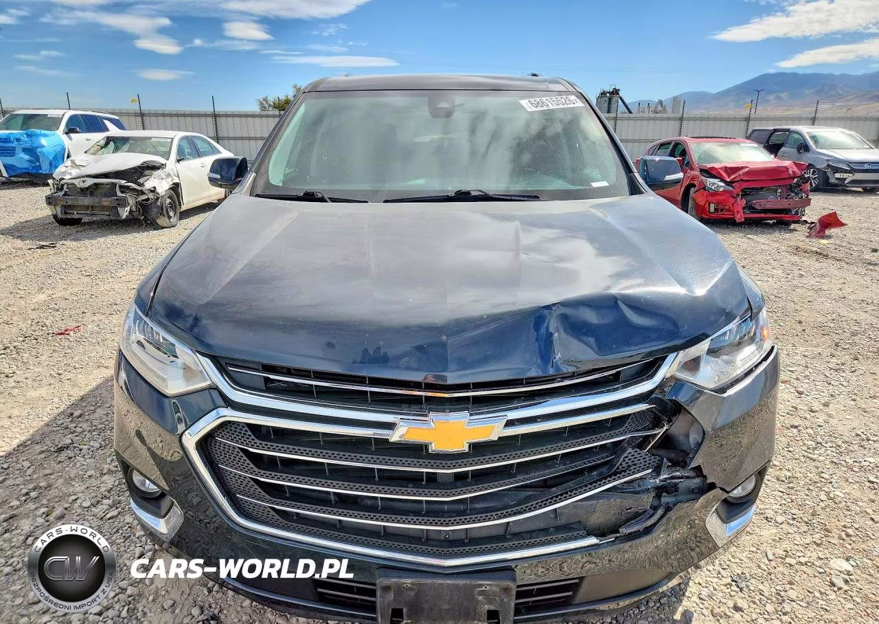 2019 Chevrolet Traverse Premier VIN:1GNEVKKW6KJ268513 - 5