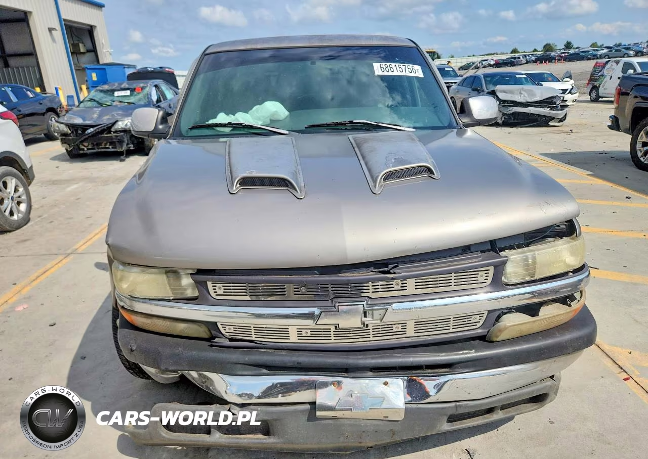 2000 Chevrolet Silverado C1500 VIN:2GCEC19T7Y1186779 - 5