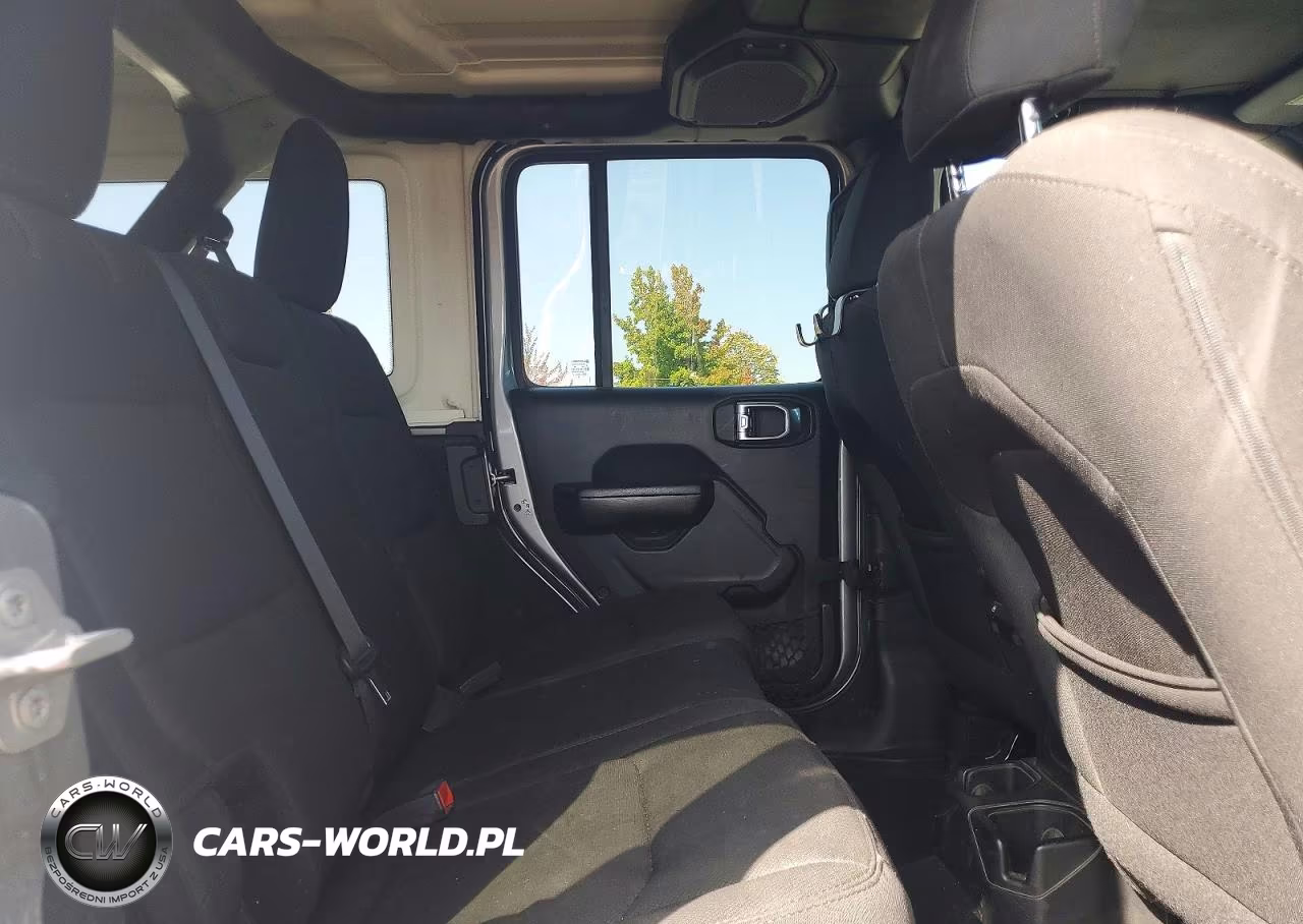 2019 Jeep Wrangler Unlimited Sport VIN:1C4HJXDG9KW526787 - 10